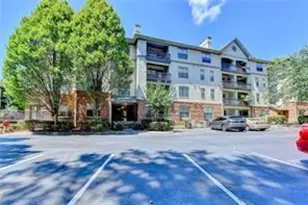 5559 Glendridge Dr, Atlanta, GA 30342 - Photo 1