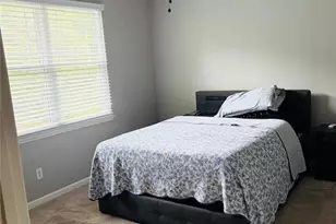 5559 Glendridge Dr, Atlanta, GA 30342 - Photo 8