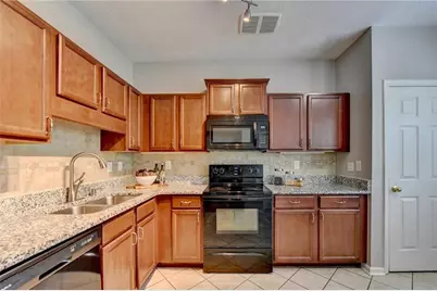 5559 Glendridge Dr #1409, Atlanta, GA 30342 - Photo 4