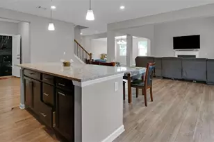 327 Round Pond Dr, Lilburn, GA 30047 - Photo 8