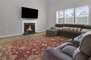327 Round Pond Dr, Lilburn, GA 30047 - Photo 12