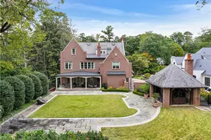 369 Pine Tree Dr NE, Atlanta, GA 30305 - Photo 96