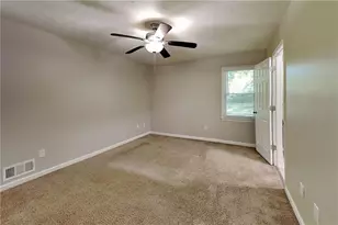 434 Robin Hood Dr, Douglasville, GA 30134 - Photo 8
