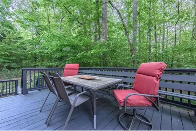 3921 Shoemaker Way, Marietta, GA 30062 - Photo 8