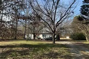 305 Brand Rd SW, Loganville, GA 30052 - Photo 8