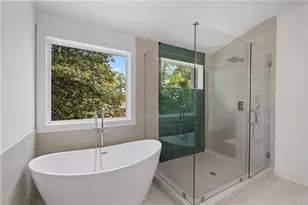 25 Candler Rd SE, Atlanta, GA 30317 - Photo 24