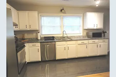 155 Willow Stream Court, Roswell, GA 30076 - Photo 8