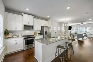 3765 Oxford Cir, Doraville, GA 30340 - Photo 14