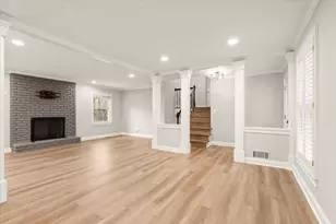 5650 Colton Dr, Sandy Springs, GA 30342 - Photo 6