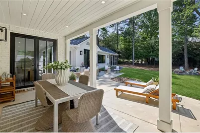 320 Eppington Drive NW, Atlanta, GA 30327 - Photo 68