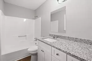 33 Russell Ln, Carrollton, GA 30116 - Photo 22