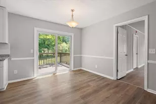 33 Russell Ln, Carrollton, GA 30116 - Photo 10