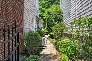 1354 E Rock Springs Rd NE, Atlanta, GA 30306 - Photo 56
