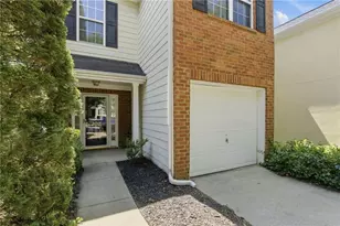2690 Waverly Hills Dr, Lawrenceville, GA 30044 - Photo 2