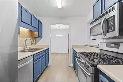 204 Berkeley Woods Drive #204, Duluth, GA 30096 - Photo 12