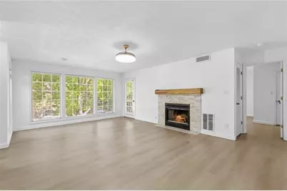 204 Berkeley Woods Drive #204, Duluth, GA 30096 - Photo 6