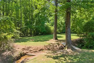 1530 Brookcliff Cir, Marietta, GA 30062 - Photo 56