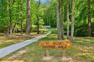 195 Wendy Hill Dr, Alpharetta, GA 30009 - Photo 34