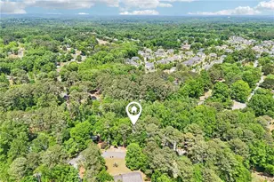 195 Wendy Hill Dr, Alpharetta, GA 30009 - Photo 32