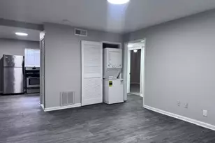 9 Clay St, Atlanta, GA 30317 - Photo 6