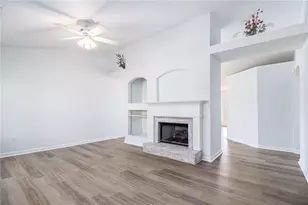 430 Fairlawn Dr, Stockbridge, GA 30281 - Photo 4