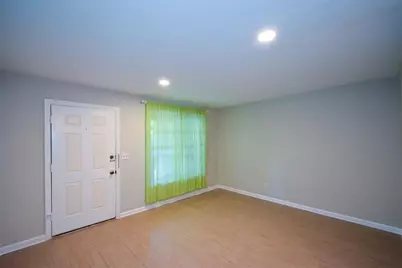 3113 Colonial Way #M, Atlanta, GA 30341 - Photo 10