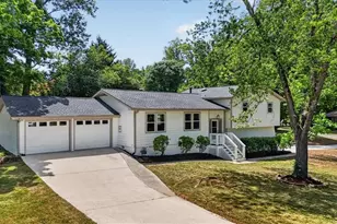 3070 Susan Ct, Marietta, GA 30066 - Photo 4