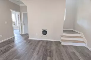 987 N Eugenia Pl NW, Atlanta, GA 30318 - Photo 12