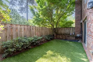 413 The North Chace, Sandy Springs, GA 30328 - Photo 22
