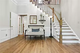130 Farm Hill Cir, Roswell, GA 30075 - Photo 8