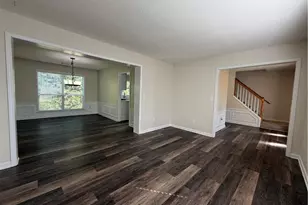 11800 Carriage Park Ln, Johns Creek, GA 30097 - Photo 4