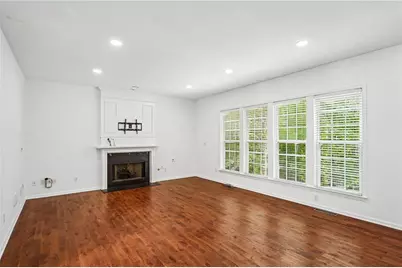 5157 Wellisford Court, Suwanee, GA 30024 - Photo 6