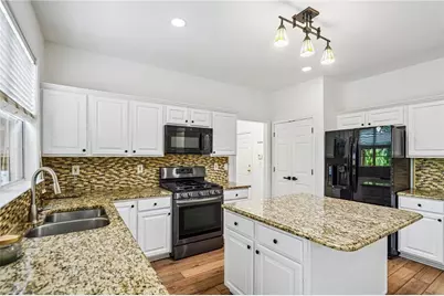 5157 Wellisford Court, Suwanee, GA 30024 - Photo 16