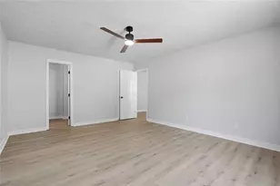 9127 Clubhouse Dr, Riverdale, GA 30274 - Photo 14