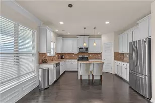 602 Baymist Ct, Loganville, GA 30052 - Photo 10