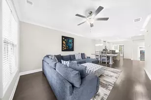 1097 Township Square, Alpharetta, GA 30022 - Photo 18