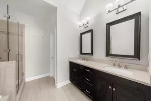1097 Township Square, Alpharetta, GA 30022 - Photo 38