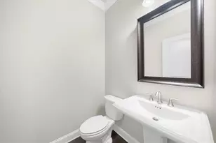 1097 Township Square, Alpharetta, GA 30022 - Photo 28