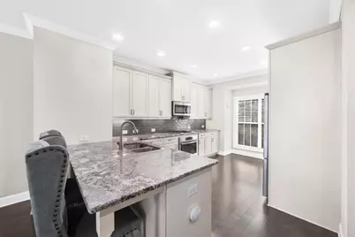 1097 Township Square, Alpharetta, GA 30022 - Photo 6