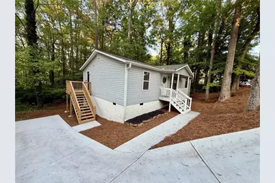 140 Rosewood Drive, Dallas, GA 30132 - Photo 2