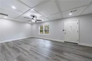 6030 Stonewall Dr, Union City, GA 30291 - Photo 6