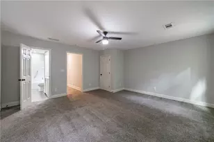 6030 Stonewall Dr, Union City, GA 30291 - Photo 32