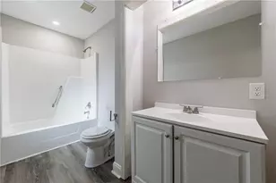 6030 Stonewall Dr, Union City, GA 30291 - Photo 34