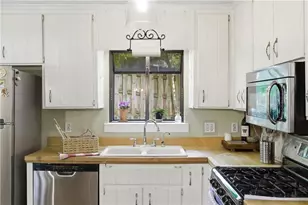 2894 McPherson Rd NE, Roswell, GA 30075 - Photo 14