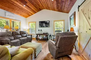 45 Hall Ln, Clayton, GA 30525 - Photo 6