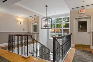 560 Dutch Valley Road NE, Atlanta, GA 30324 - Photo 30