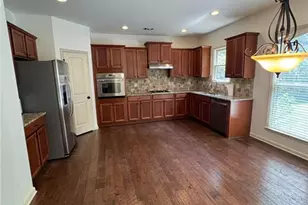8255 Majors Glen Ct, Cumming, GA 30041 - Photo 2