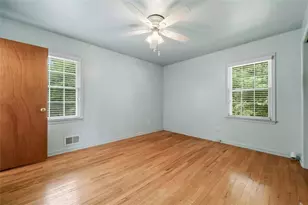 1319 Renee Dr SW, Lilburn, GA 30047 - Photo 18