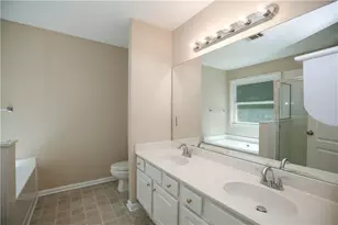 1005 Landover Crossing, Suwanee, GA 30024 - Photo 32
