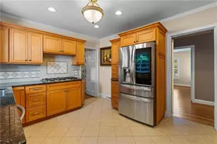 561 Peachtree Battle Ave NW, Atlanta, GA 30305 - Photo 14